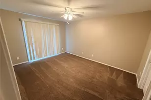 3103 Whisper Oaks Ln, Georgetown, TX 78628 - Photo 4