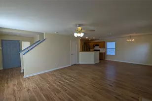 8525 Chick Pea Ln, Austin, TX 78748 - Photo 4