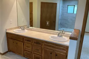 203 Oakwood Dr, Georgetown, TX 78628 - Photo 12