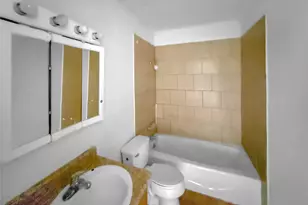 8611 Putnam Dr, Austin, TX 78757 - Photo 12