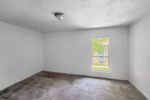 8611 Putnam Dr, Austin, TX 78757 - Photo 10