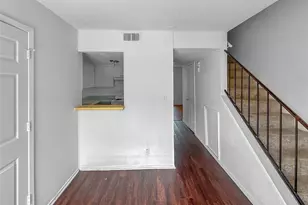 8611 Putnam Dr, Austin, TX 78757 - Photo 8