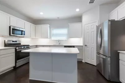 924 Falkland Trace, Pflugerville, TX 78660 - Photo 6