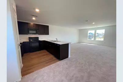 101 Hellcats Way, Jarrell, TX 76537 - Photo 10