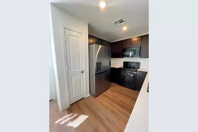 101 Hellcats Way, Jarrell, TX 76537 - Photo 6