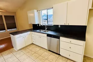 13007 Amarillo Ave, Austin, TX 78729 - Photo 6