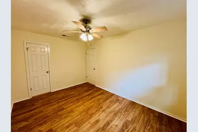 13007 Amarillo Avenue, Austin, TX 78729 - Photo 12