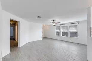 133 Sylvan St, Hutto, TX 78634 - Photo 2