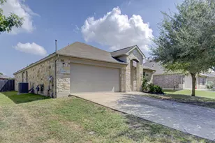 11108 Cain Harvest Dr, Austin, TX 78754 - Photo 2