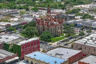 621 S Main St, Lockhart, TX 78644 - Photo 28