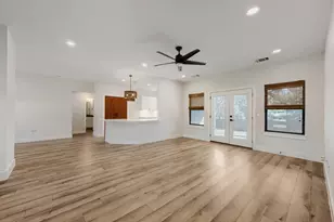 3711 Rock Terrace Dr, Lago Vista, TX 78645 - Photo 2