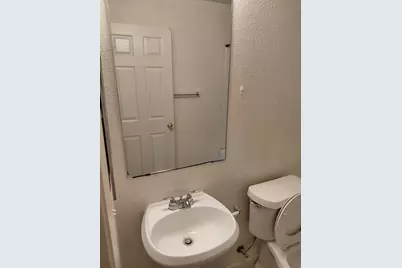 2218 Katy Lane, Georgetown, TX 78626 - Photo 4