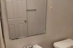 2218 Katy Ln, Georgetown, TX 78626 - Photo 4