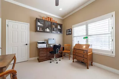9201 Silver Pine Cove, Austin, TX 78733 - Photo 14