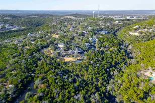 9201 Silver Pine Cove, Austin, TX 78733 - Photo 32