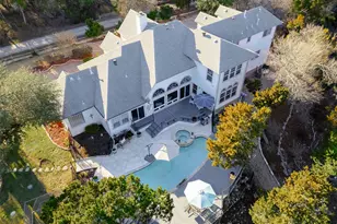 9201 Silver Pine Cove, Austin, TX 78733 - Photo 2