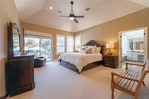 9201 Silver Pine Cove, Austin, TX 78733 - Photo 14