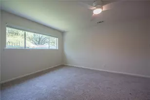 2902 Silverleaf Dr, Austin, TX 78757 - Photo 14