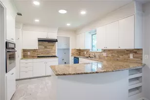 2902 Silverleaf Dr, Austin, TX 78757 - Photo 8
