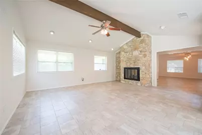 2902 Silverleaf Drive, Austin, TX 78757 - Photo 12