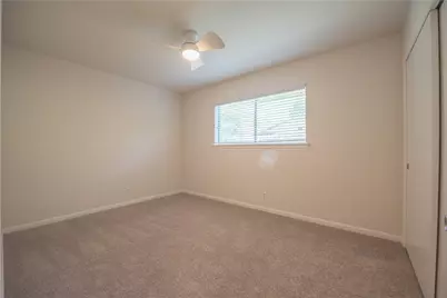 2902 Silverleaf Drive, Austin, TX 78757 - Photo 20