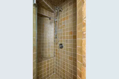 412 Champions Drive, Georgetown, TX 78628 - Photo 20