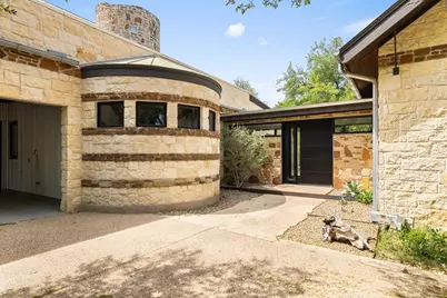 412 Champions Drive, Georgetown, TX 78628 - Photo 2