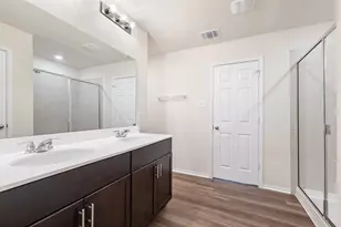 201 Katie Elder Dr, Jarrell, TX 76537 - Photo 28