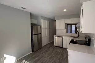 317 W William Cannon Dr Dr, Austin, TX 78745 - Photo 6