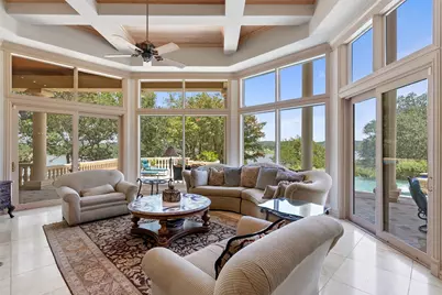 2901 Cliff Point, Spicewood, TX 78669 - Photo 10