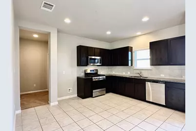 213 Bent Creek Drive, Hutto, TX 78634 - Photo 6