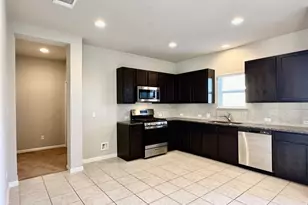 213 Bent Creek Dr, Hutto, TX 78634 - Photo 6