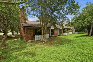 1601 Faro Dr, Austin, TX 78741 - Photo 22