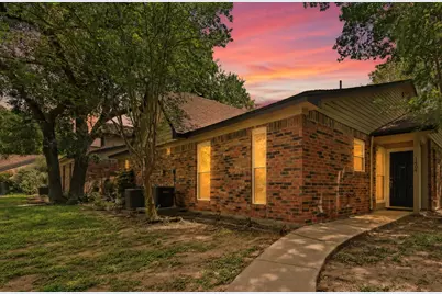 1601 Faro Drive #1404, Austin, TX 78741 - Photo 2