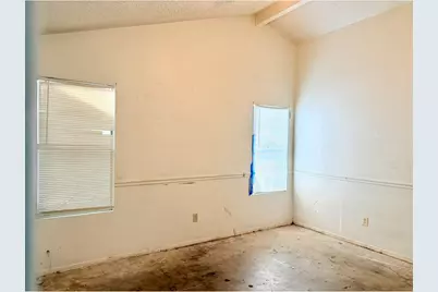 5507 Fence Row, Austin, TX 78744 - Photo 22