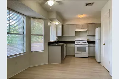 5507 Fence Row, Austin, TX 78744 - Photo 12