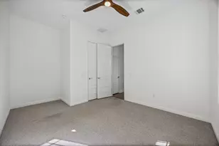 1518 Frontier Valley Dr, Austin, TX 78741 - Photo 16