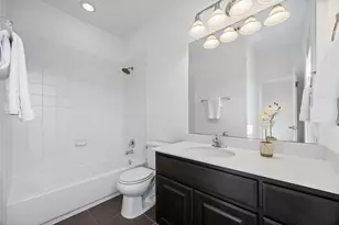 1518 Frontier Valley Dr, Austin, TX 78741 - Photo 28