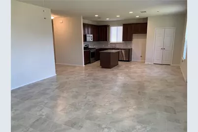 105 Berkeley Place, Georgetown, TX 78628 - Photo 4