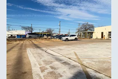 1901 E 12th Street, Austin, TX 78702 - Photo 18