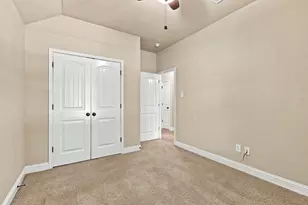 4507 Cervinia Dr, Round Rock, TX 78665 - Photo 32