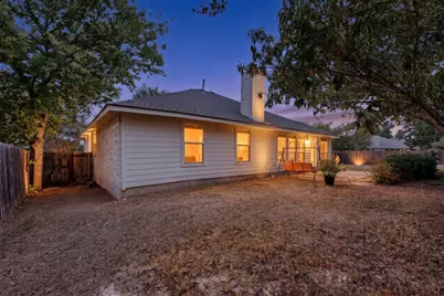 906 Hollow Trail Court, Round Rock, TX 78664 - Photo 2