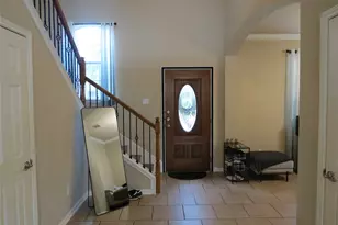 402 Las Colinas Dr, Leander, TX 78641 - Photo 10