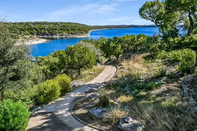 1817 Kingfisher Ridge Cove, Lago Vista, TX 78645 - Photo 28