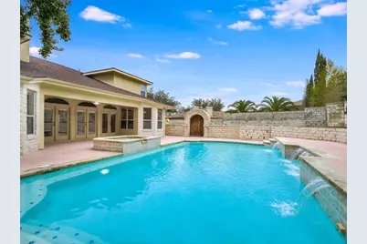 1014 Challenger, Lakeway, TX 78734 - Photo 2
