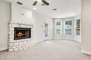 1014 Challenger, Lakeway, TX 78734 - Photo 10