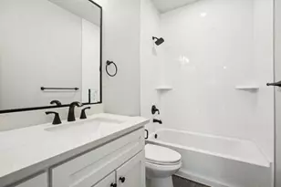 412 Persimmon St, Bastrop, TX 78602 - Photo 36