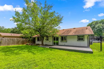 6208 Parliament Drive, Austin, TX 78724 - Photo 18
