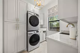 1909 Lakecliff Hills Ln, Austin, TX 78732 - Photo 22