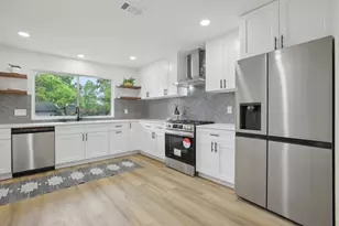 2104 Malvern Hill Dr, Austin, TX 78745 - Photo 18